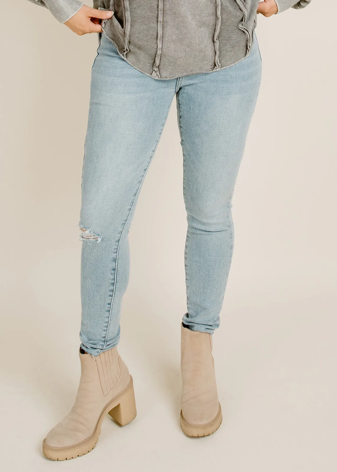 AUDREY MID RISE SKINNY - RADIATE