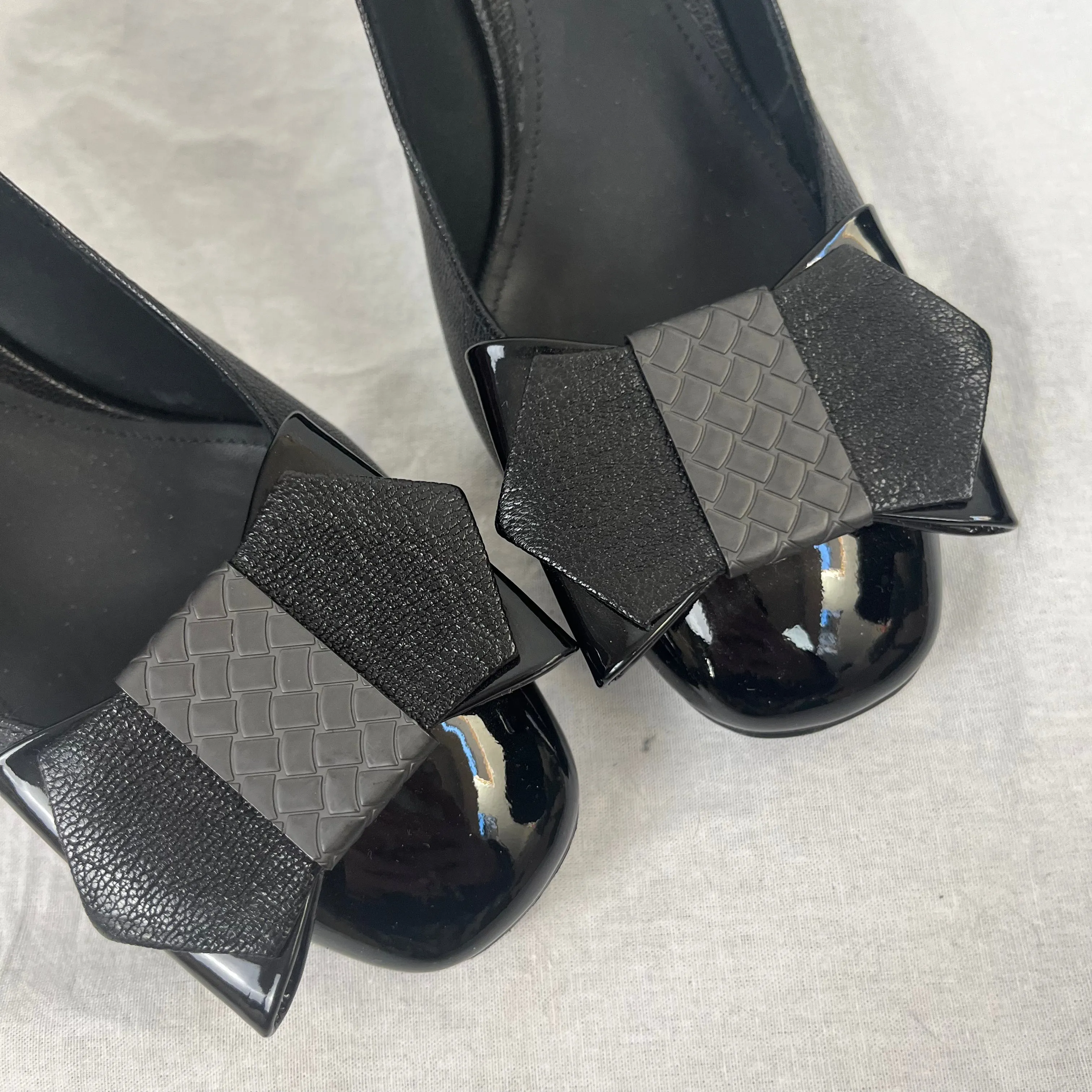 Bottega Veneta Black Leather Intrecciato Bow Detail Heels 37