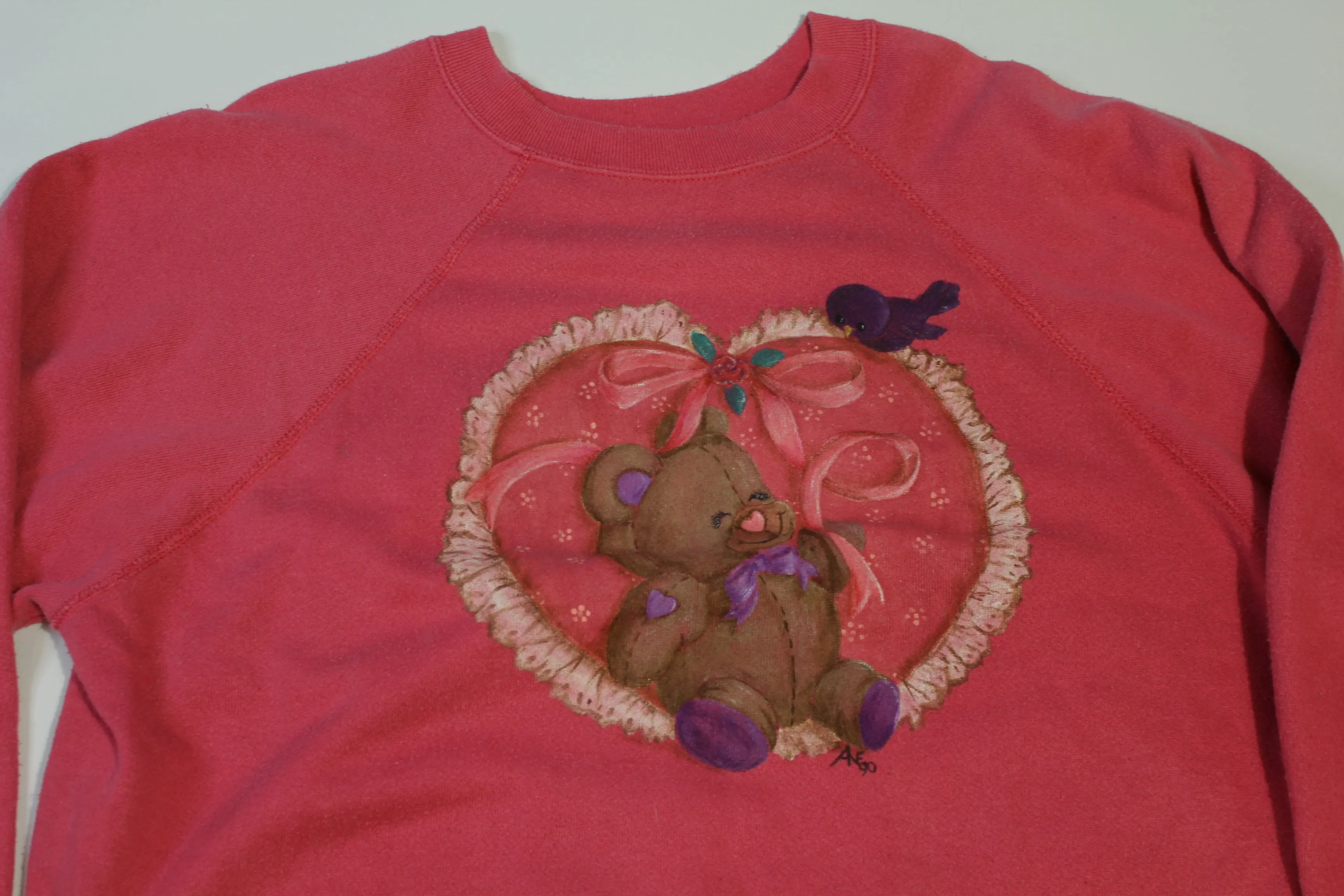 Maximum Sweats Teddy Bear Heart Vintage 90's Print Sweatshirt