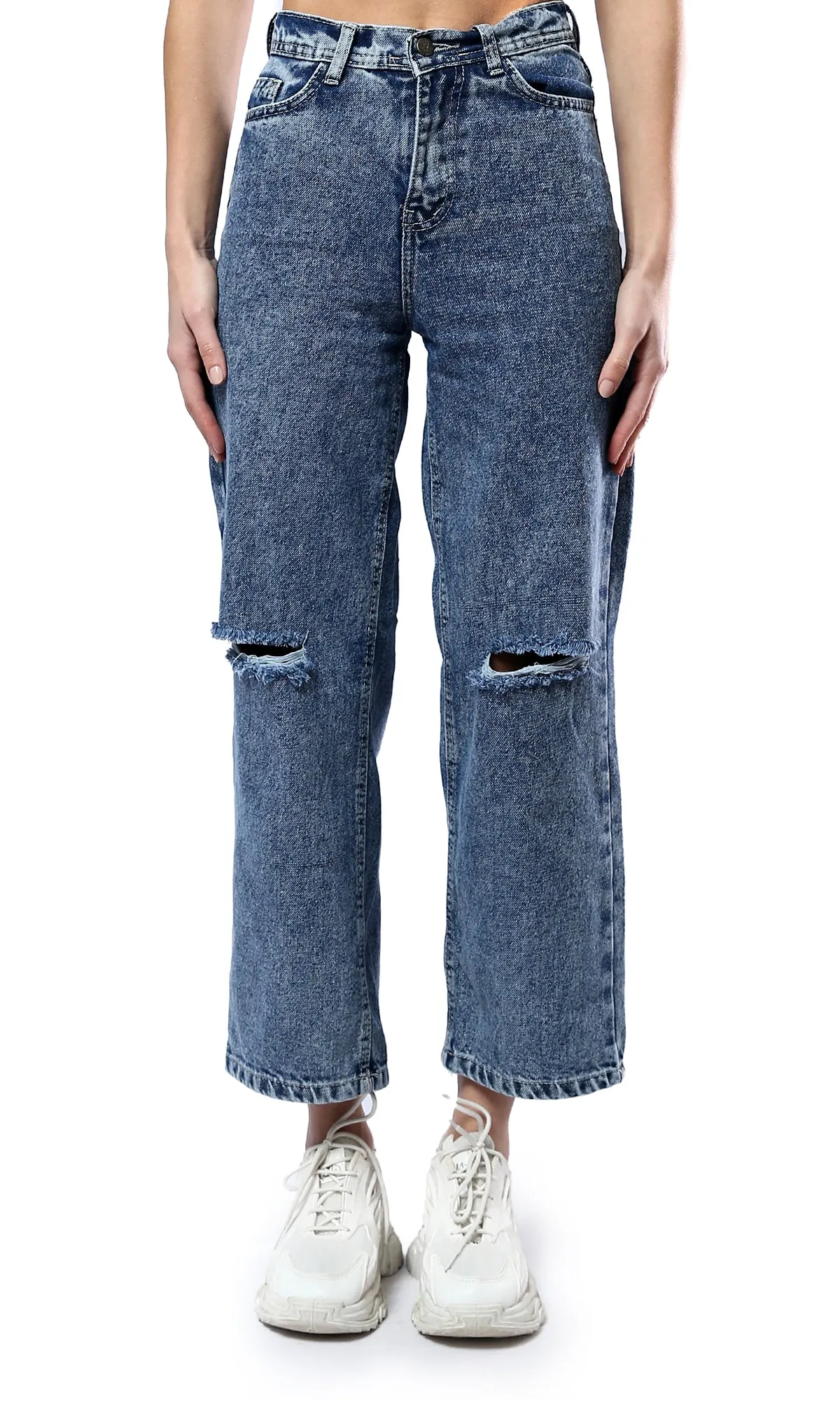 O179584 Comfy Straight Light Vintage Jeans With Front Cuts