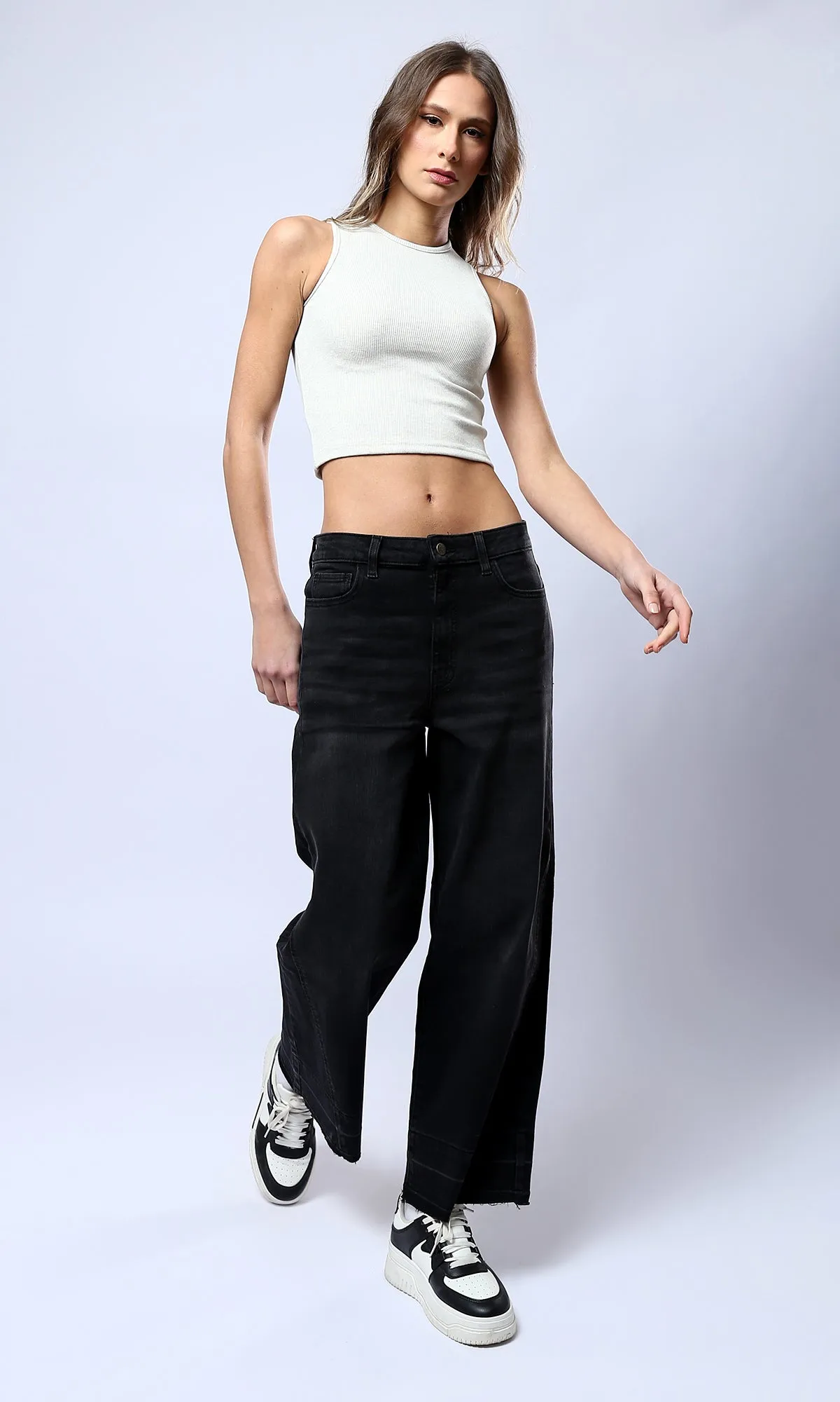 O182220 Solid Black Wide-Leg Jeans With Front Wash