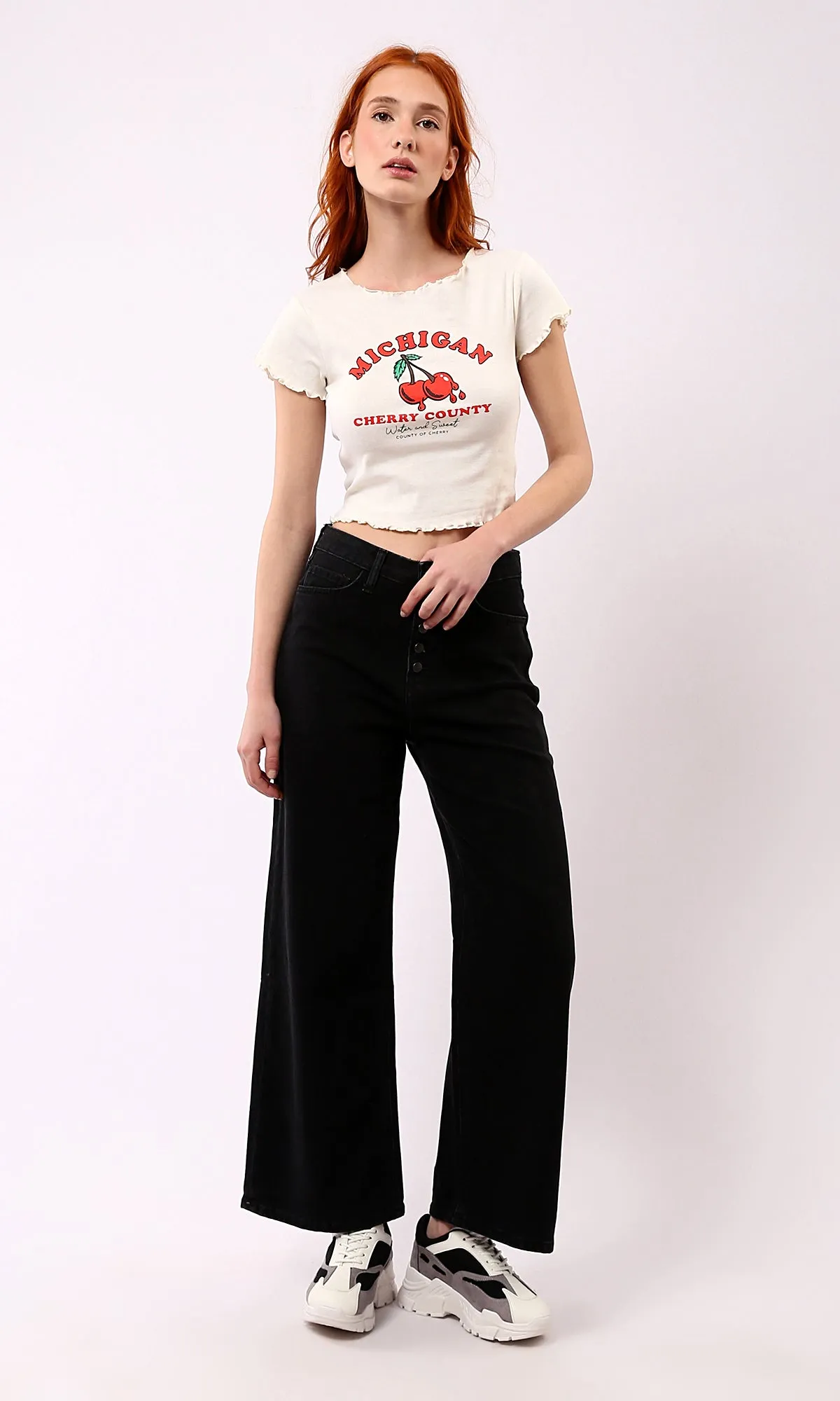 O183103 Wide Leg Solid Black Buttoned Jeans